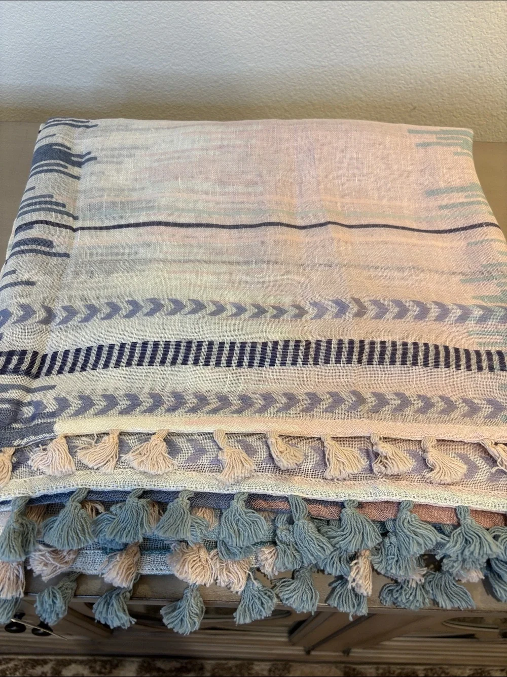 Caslon Linen-Blend Oversized Wrap with Tassels Pink Combo New